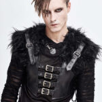 fan030berserk1-vest