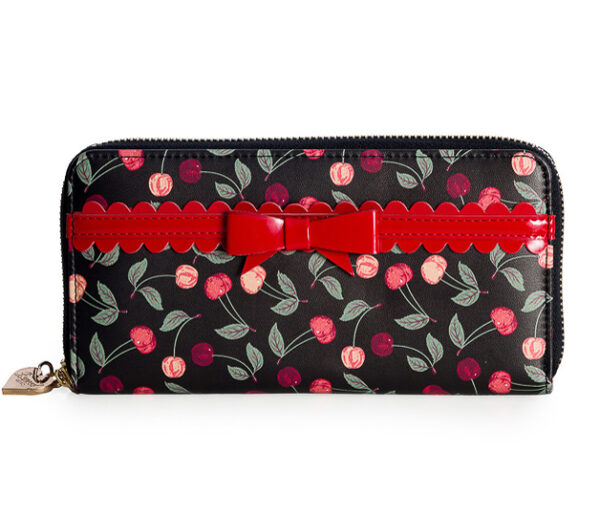 Cartera Cherries
