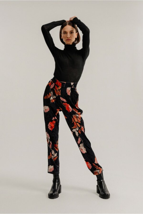 molpant109337-pantalon-largo-de-terciopelo-con-estampado