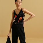 molfloral109351-top-de-tirantes-efecto-terciopelo-con-estampado