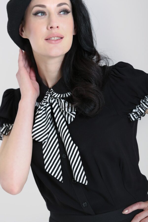 blusa rayas negras y blancas