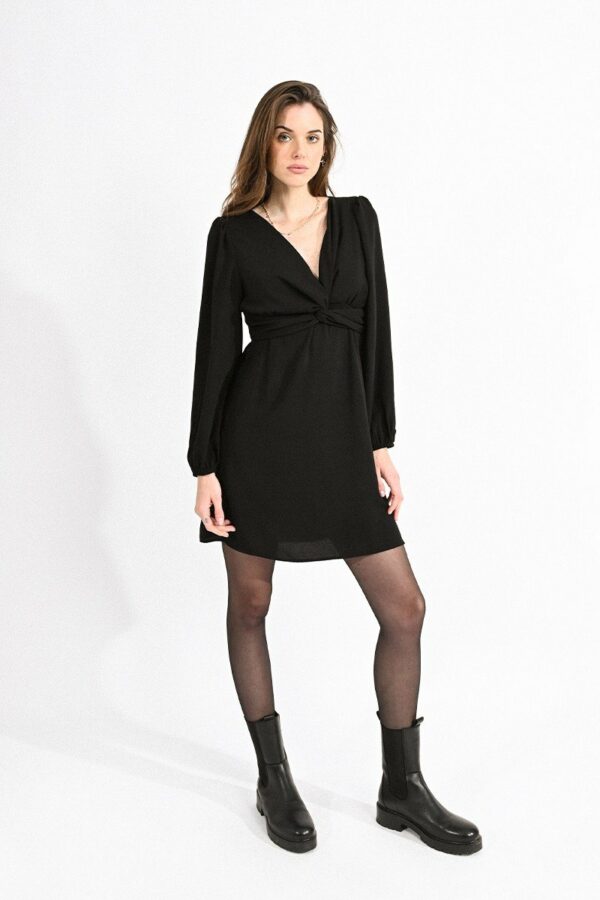 molvestngvestido-corto-de-manga-larga-y-escote