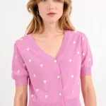 <32cardigan-de-manga-corta-con-corazones-