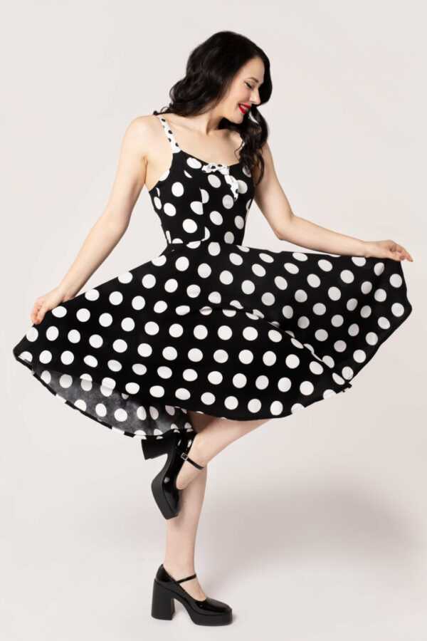 popdoloresH40398_Dolores_Dress_2_Large_a2710daa-a42e-4b87-a0ad-111e6bc8be04