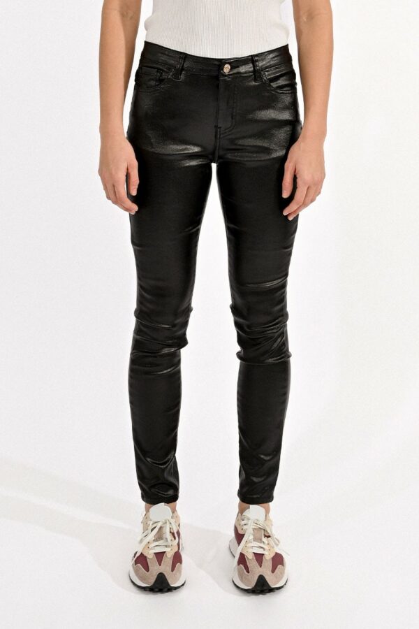 1597pantalon-pitillo-efecto-cuero