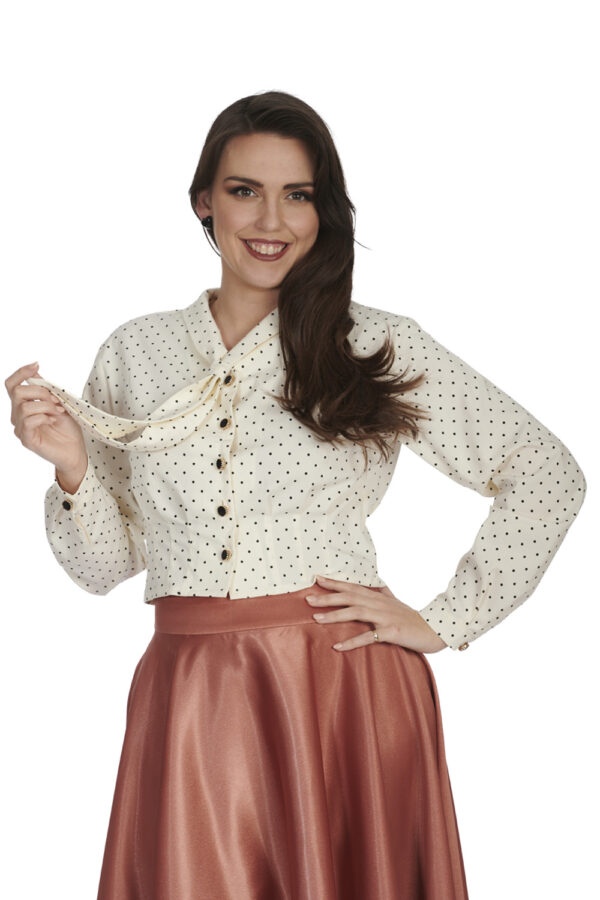 crepe1705927227BL 14201 cream sk25617 pink2500