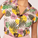 60360_BENITA_BLOUSE_BEI_002_Large_bff7bd6c-ed72-4400-a63d-0dfa3fd663f1